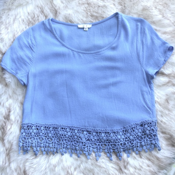 Pretty blue boho crochet crop top - size S - Picture 2 of 6